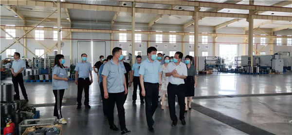 洛陽市副市長(zhǎng)魏險(xiǎn)峰一行對(duì)洛陽博盈軸承有限公司進(jìn)行考察